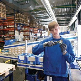 Photo of an apprentice warehouse clerk