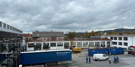 View of a historic production hall at the Böllhoff headquarters in Bielefeld, shortly after the start of demolition work – prior to the construction of a new training and further education centre called Böllhoff Education Campus