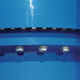Đồ họa giải thích góc nghiêng của các gờ hướng tâm.