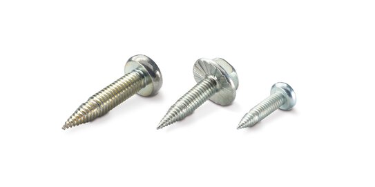 Three different QUICK FLOW® thin sheet screws