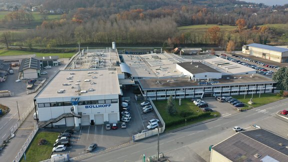 Vue d'une partie du site Böllhoff à La Ravoire, France