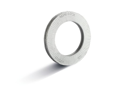 Pair of Nord-Lock® wedge-locking washers with enlarged outer diameter.