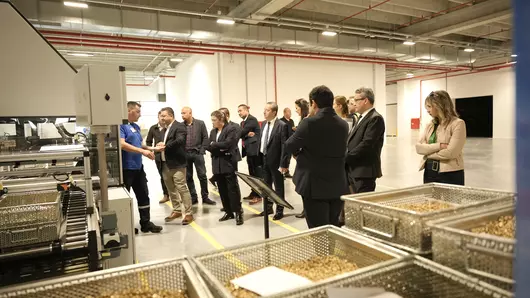 Gäste erhalten Einblicke in die Produktion bei der feierlichen Eröffnung des Böllhoff    Produktionsstandorts im türkischen Izmir