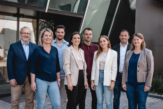 Team photo of the Böllhoff Austria employees