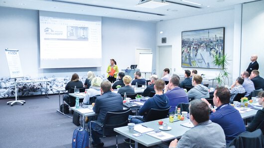 Picture of a professional training seminar at Böllhoff