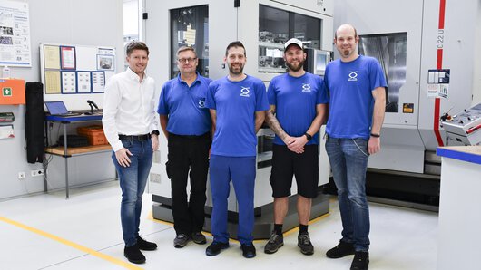 Das Team hinter einem Energie-Einsparungsprojekt in der mechanischen Fertigung am Böllhoff Standort in Bielefeld